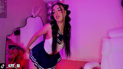 Snapshot of kendra_miller07_ chatting on 10-10-25, 01:15 Kendra  online show from 10-10-25, 01:15