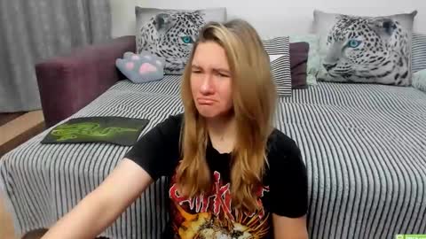 Kendra online show from 02-15-26, 12:29