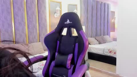 Snapshot of keniavelvet_ chatting on 02-05-26, 02:00 keniavelvet online show from 02-05-26, 02:00