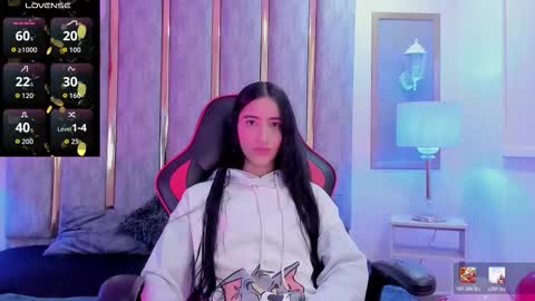 Snapshot of keniavelvet_ chatting on 02-16-26, 11:17 keniavelvet online show from 02-16-26, 11:17