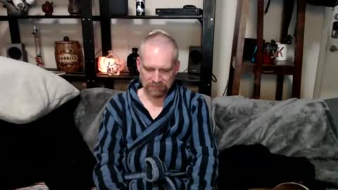 Ken Kuddles online show from 02-20-25, 03:45