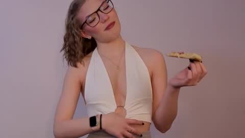 Lisa online show from 02-11-26, 06:24