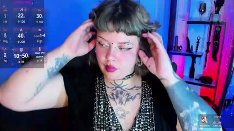 Kenzie online show from 11-26-25, 05:30