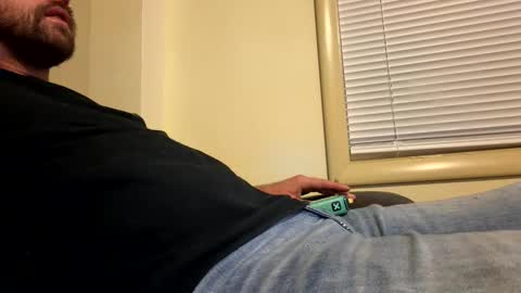 Snapshot of kepkon00 chatting on 12-15-25, 01:10 kepkon00 online show from 12-15-25, 01:10