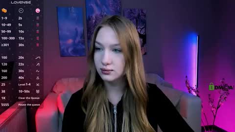 Snapshot of kerry_derry chatting on 10-10-25, 10:31 kara online show from 10-10-25, 10:31