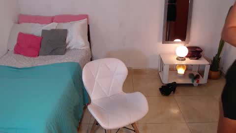 Mia  online show from 02-07-25, 04:03