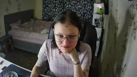 Snapshot of keshiahouman chatting on 01-14-26, 02:12 Kati online show from 01-14-26, 02:12