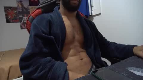 Snapshot of kevi4 chatting on 01-11-25, 12:22 kevi4 online show from 01-11-25, 12:22