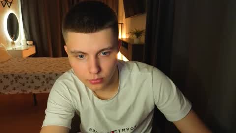 Snapshot of keviinx444 chatting on 02-22-26, 07:12 Keva online show from 02-22-26, 07:12