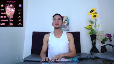 Snapshot of kevin__max_ chatting on 03-01-25, 07:15 Kev online show from 03-01-25, 07:15
