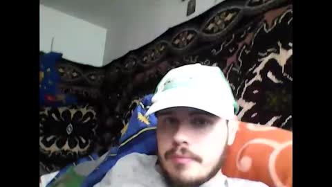 Snapshot of kevin_hott4u chatting on 09-29-25, 12:43 kevin online show from 09-29-25, 12:43