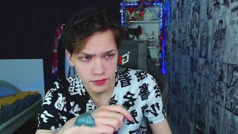 Kevin online show from 01-05-25, 03:32