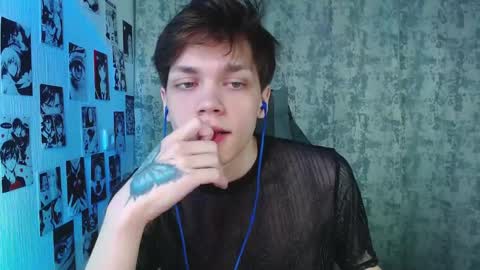 Kevin online show from 10-25-25, 04:42