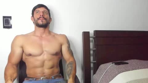 kevin_malone22 online show from 11-11-25, 03:06