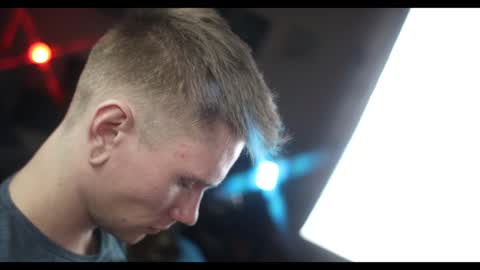 Snapshot of kevin_park chatting on 12-06-24, 07:12 Kev online show from 12-06-24, 07:12