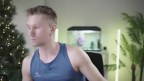 Snapshot of kevin_park chatting on 12-09-24, 04:47 Kev online show from 12-09-24, 04:47