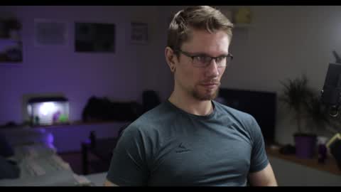 Snapshot of kevin_park chatting on 01-28-25, 12:22 Kev online show from 01-28-25, 12:22