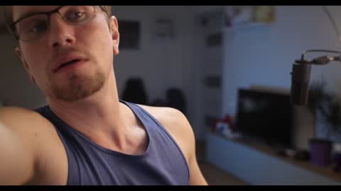 Snapshot of kevin_park chatting on 01-30-25, 11:55 Kev online show from 01-30-25, 11:55