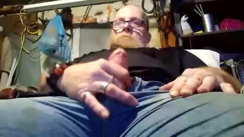 Snapshot of kevinmc123173237 chatting on 10-21-25, 06:30 Kevin online show from 10-21-25, 06:30