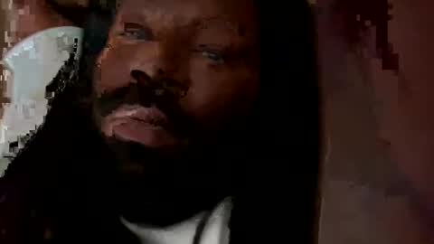 Snapshot of kevlove29 chatting on 10-07-25, 03:31 Justwontgodown online show from 10-07-25, 03:31