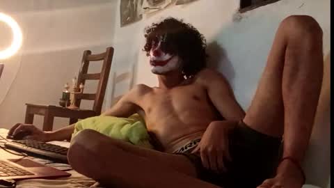 Snapshot of kevvluna05 chatting on 11-01-25, 06:59 kevvluna05 online show from 11-01-25, 06:59