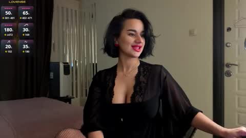 key_of_lust_ online show from 03-01-26, 01:29