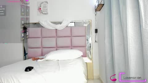 Snapshot of keyla_spencer chatting on 10-02-25, 12:45 keyla online show from 10-02-25, 12:45