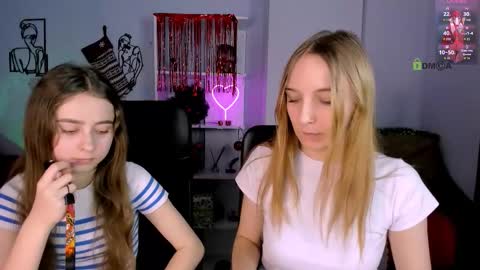 Snapshot of keylas_moan chatting on 01-08-26, 01:35 Keylas online show from 01-08-26, 01:35