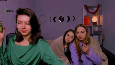 Snapshot of keylas_moan chatting on 02-02-26, 01:32 Keylas online show from 02-02-26, 01:32