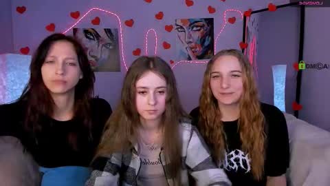 Snapshot of keylas_moan chatting on 02-12-26, 08:15 Keylas online show from 02-12-26, 08:15