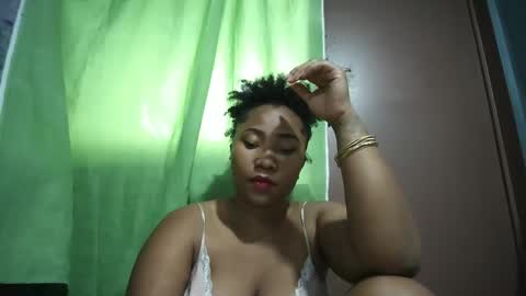 kezia0910 online show from 10-20-25, 12:27