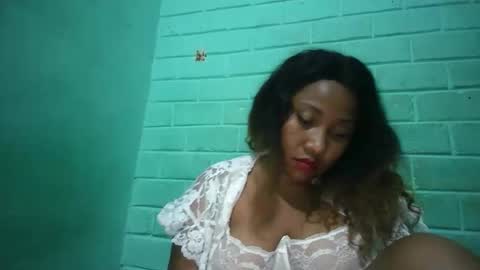 kezia0910 online show from 11-22-25, 07:02