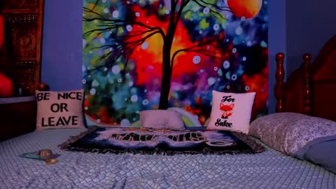 Khalipso online show from 12-18-24, 07:30