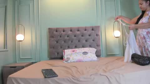 Kathe Hot online show from 12-23-24, 09:16