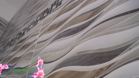 Snapshot of khloe33 chatting on 02-28-26, 02:01 khloe33 online show from 02-28-26, 02:01