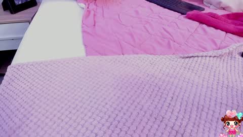 Snapshot of khloe_cutee chatting on 01-14-25, 01:47 Khloe Cute online show from 01-14-25, 01:47