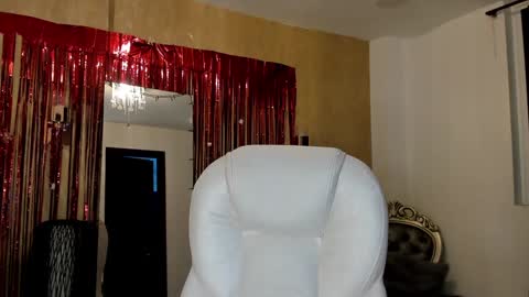 Khloe online show from 01-10-25, 12:47