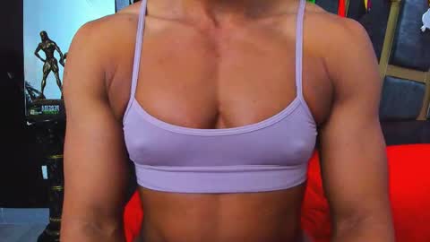 Snapshot of khloe_rossich chatting on 01-17-26, 05:49 online show from 01-17-26, 05:49