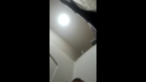 Snapshot of khol77 chatting on 12-17-25, 02:23 khol77 online show from 12-17-25, 02:23