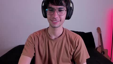 khozler_ online show from 02-24-25, 03:23