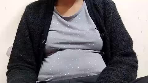 khushisinghh online show from 12-27-24, 03:48