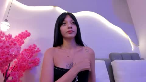 Snapshot of ki_ttyuu chatting on 02-13-26, 09:44 Ellie online show from 02-13-26, 09:44