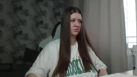 kianna_dior_ online show from 03-14-26, 11:48