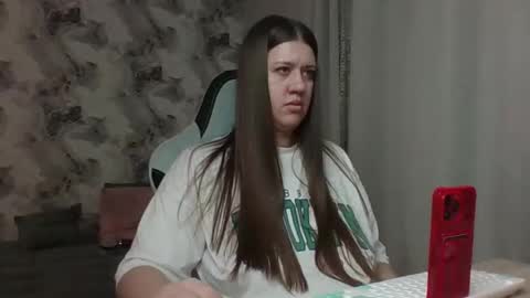 kianna_dior_ online show from 04-01-26, 01:41