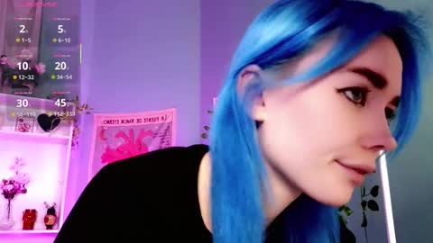 Kira online show from 12-01-25, 09:09