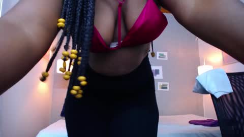 Snapshot of kiara_evanss chatting on 12-06-24, 12:45 Kiara online show from 12-06-24, 12:45