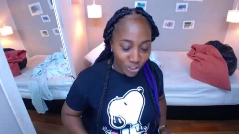 Snapshot of kiara_evanss chatting on 03-04-25, 08:38 Kiara online show from 03-04-25, 08:38