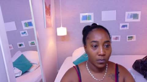 Snapshot of kiara_evanss chatting on 09-11-25, 11:38 Kiara online show from 09-11-25, 11:38
