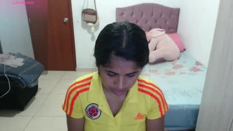 Kiara online show from 11-19-25, 12:10