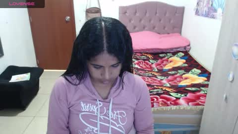 Kiara online show from 12-19-25, 07:10